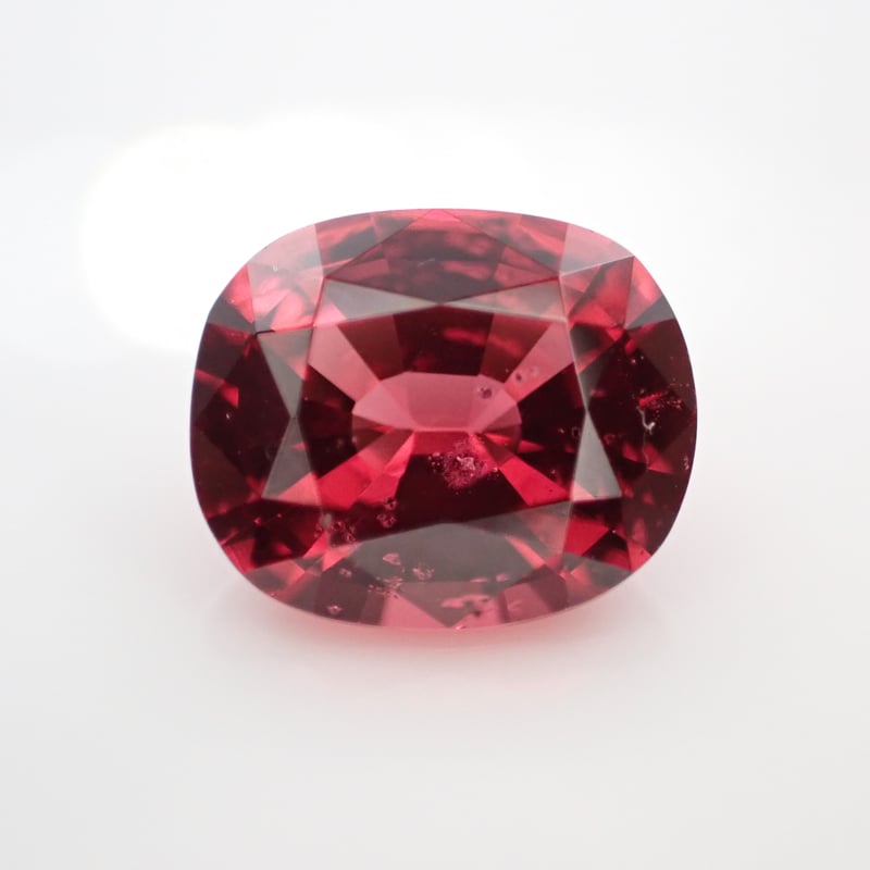 オレンジィレッドスピネル 0.75ct 6.03×5.04mm クッションカットルース