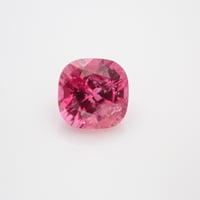 スピネル 0.19ct 3.15ｘ3.17mm クッション カット ルース
