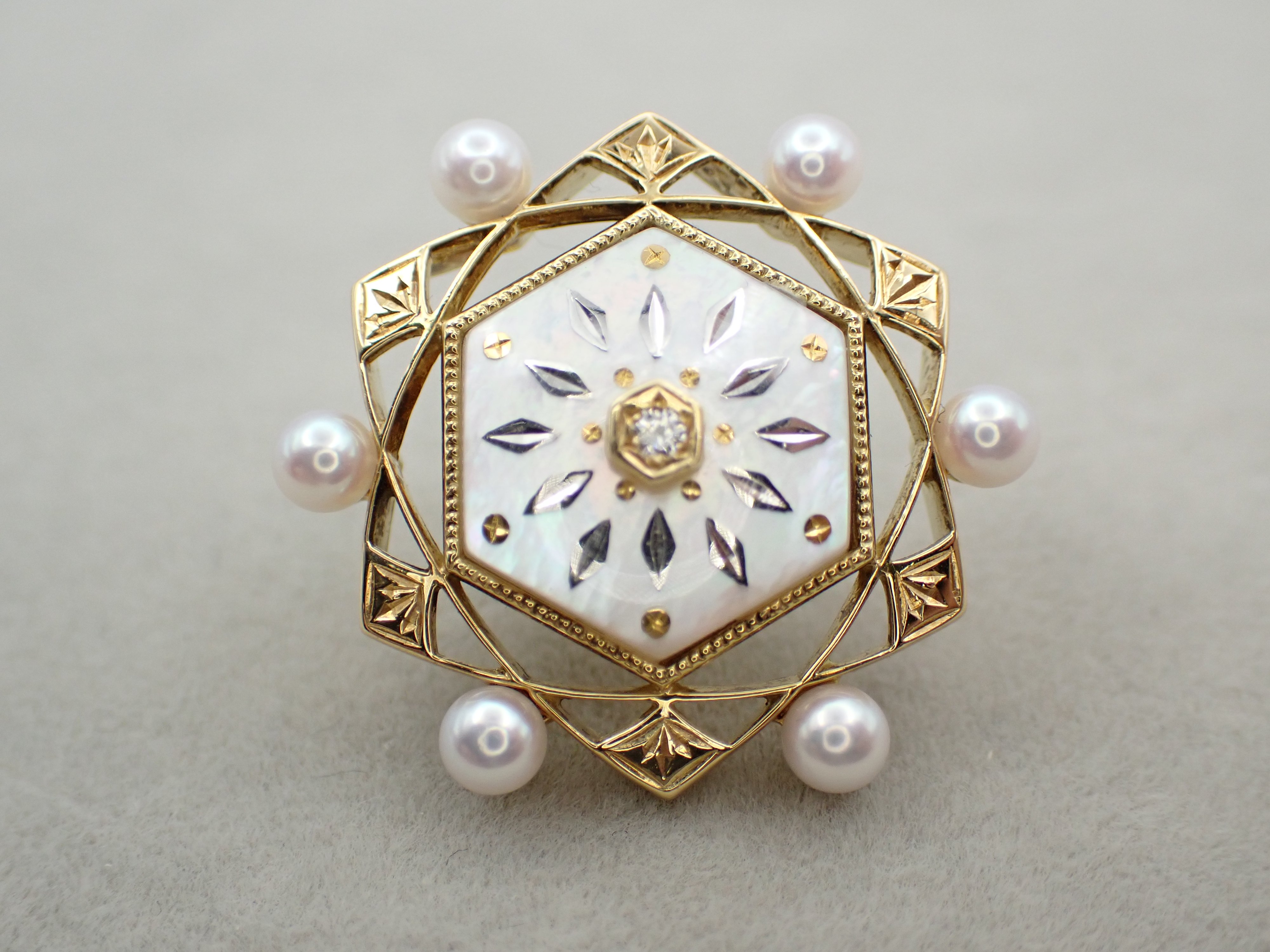 【MIKIMOTO】K18 パール ブローチ⟡.·*. MIKIMOTO K18 ピクウェ ベビーパールピン ブローチ usedJewelry | 鈴