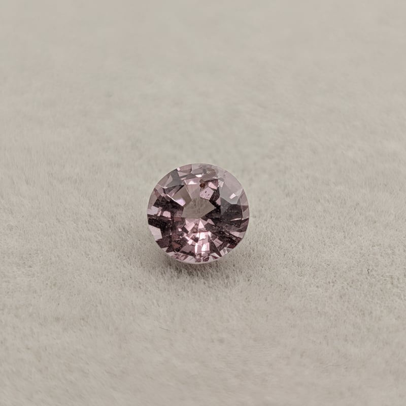 マラヤガーネット 0.66ct 5.18mm ラウンドカット ルース | 鈴木屋byJOA