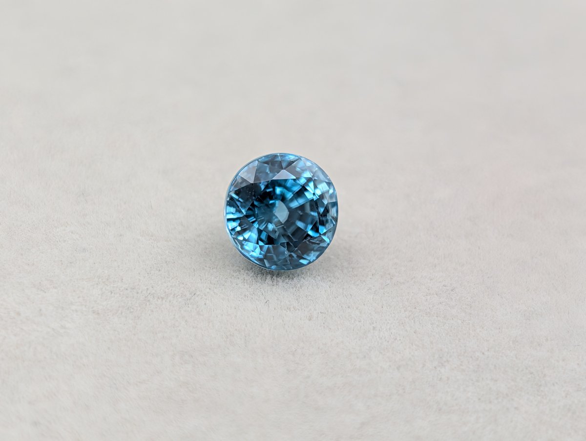 ブルージルコン 2.85ct 7.07mm ラウンドカット ルース | 鈴木屋byJOA STORE