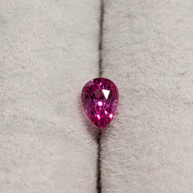 ピンクスピネル 0.52ct 5.28×3.70mm ペアシェイプ ルース | 鈴木屋byJO