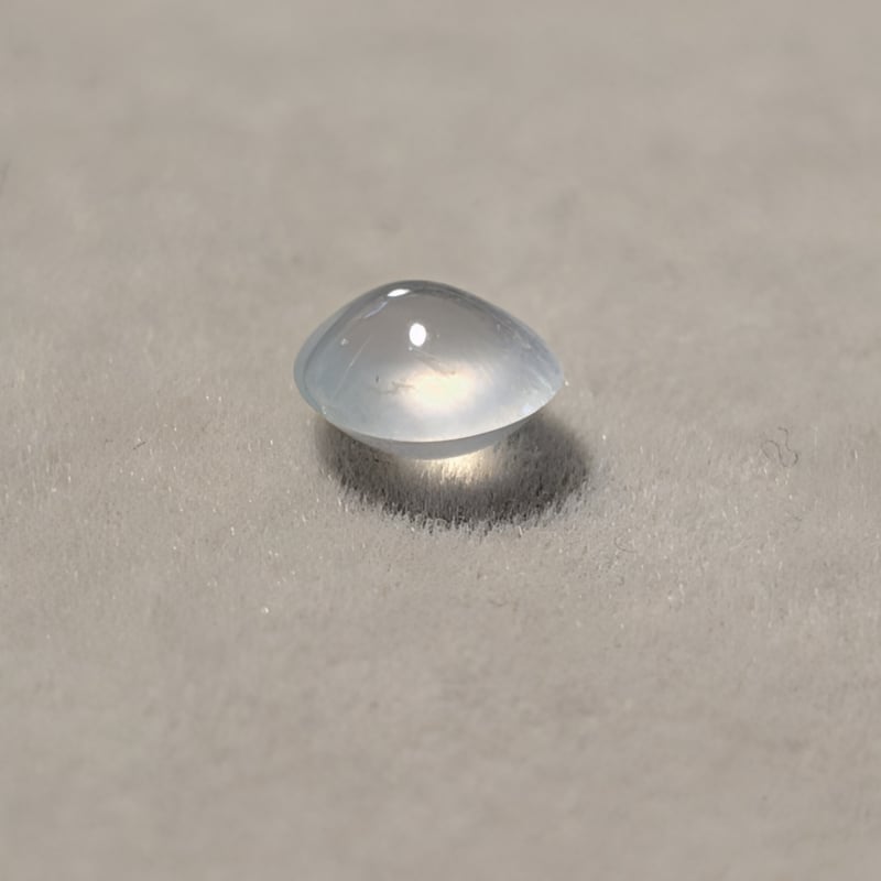 【貴重】氷翡翠の板ルース(69ｇ) 氷翡翠 0.925ct 6.2×5.9mm ダブルカボションカット ルース ミャンマー