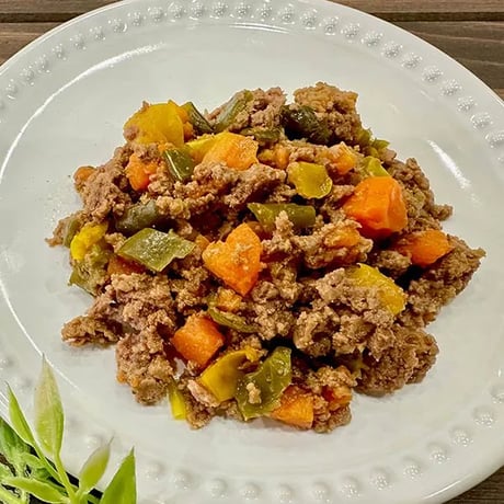 《鹿肉工房》お肉と野菜のキーマカレー風