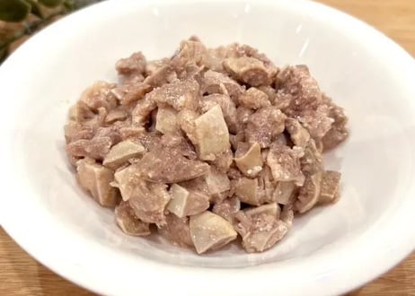 《鹿肉工房》タン煮込み