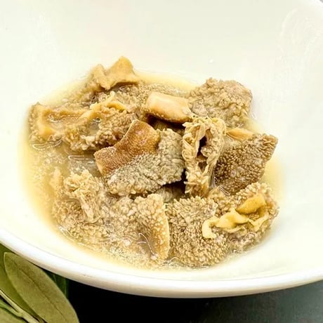 《鹿肉工房》ミノ煮込み
