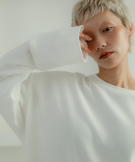 Loose Round Hem Tops