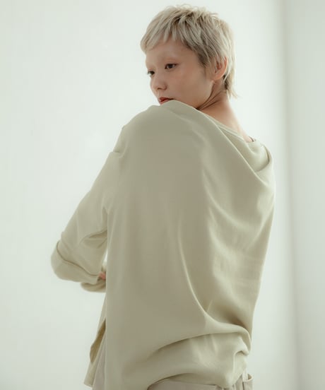Loose Round Hem Tops