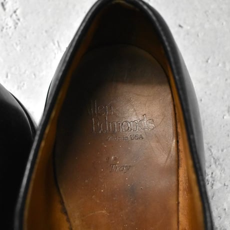 Allen Edmonds Quarter Brogue Derby Shoes