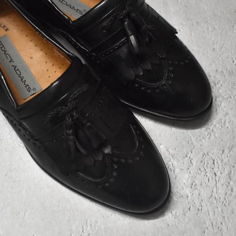 Stacy Adams Wing Tip Tassel Loafer