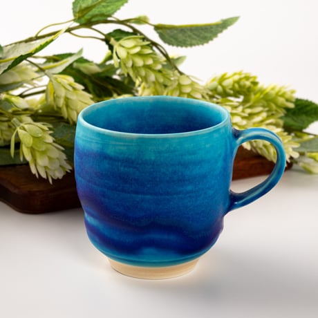 安曇野｜トルコ青マグカップ【樽型】｜グラデーション｜本間友幸 / Azumino Turquoise Blue Barrel Mug