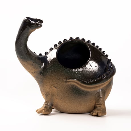 【恐竜図鑑 No.03】ディプロドクスの花入れ（Diplodocus Dinosaur Ceramic Vase）｜陶芸家 はらかおり