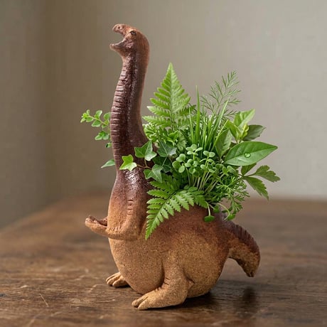 【恐竜図鑑 No.02】テリジノサウルスの花入れ（Therizinosaurus Dinosaur Ceramic Vase）｜陶芸家 はらかおり