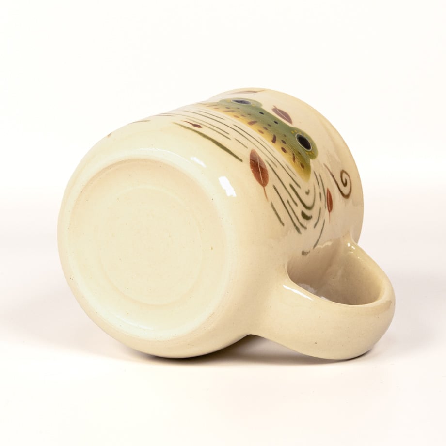 笠間焼 陶工房＜雲＞ 池のカエル マグカップ / Cloud Frog Mug | Craft