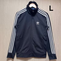 D823 アディダスオリジナルス　トラックジャケット