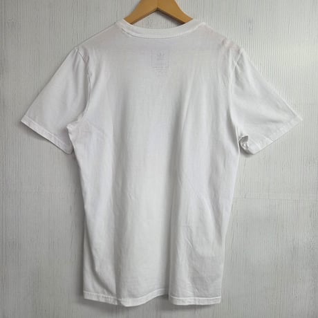 Y1048 アディダスオリジナルス　Tシャツ