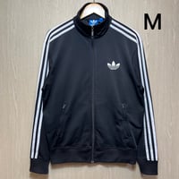 D1008 アディダスオリジナルス　トラックジャケット
