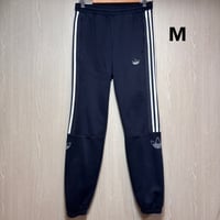1329 アディダスオリジナルス　スウェットパンツ