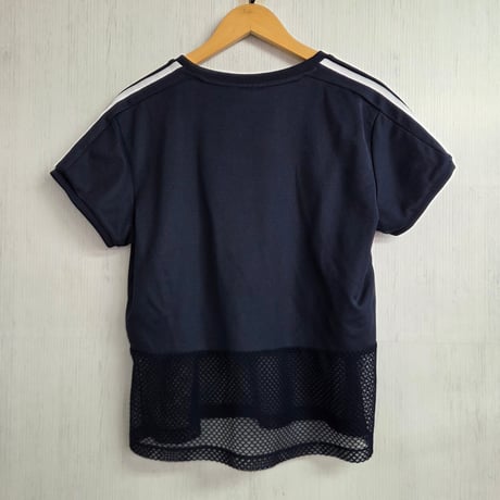 Y1092 アディダスオリジナルス　Tシャツ
