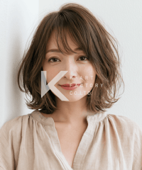 透けバング外ハネミディアムボブヘア