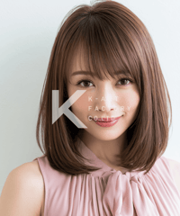 ぱっつん前髪内巻きミディアムボブヘア