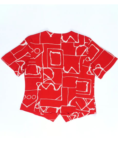 Graphic Line Red Shirt