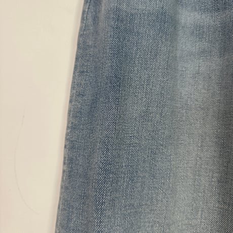 ニュアンスハイウエストワイドデニム