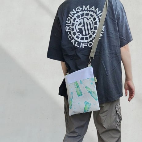 黄金コンビ身軽にお出かけセット☆サコッシュ＆長財布SW33懐かしのラムネ瓶☆肩こり軽減に！