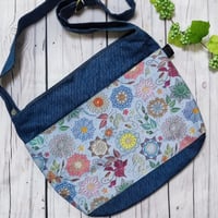 水筒が縦に入る！☆大きいバッグは持ちたくないけど荷物も入れたくて～☆スクエアバッグSS09Riconicレースフラワーにきゅんとして☆肩掛け・斜め掛け2way