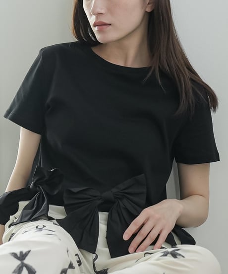 裾リボンヘムTシャツ