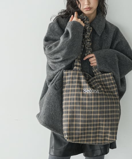 チェックシャーリングハンドル刺繍トートバッグ