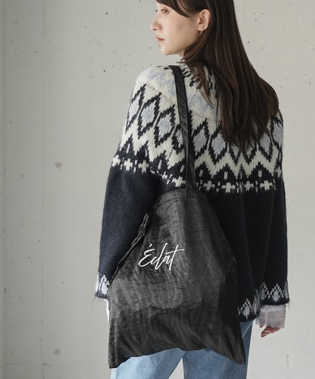 ロゴ刺繍トートバッグ