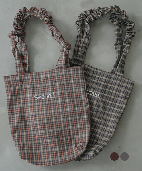 チェックシャーリングハンドル刺繍トートバッグ