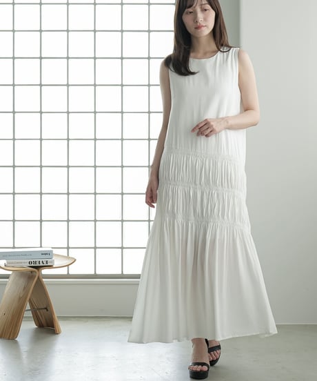 アシンメトリーシャーリングワンピース