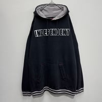 INDEPENDENT(90s) / SNAP BUTTON NECK IRON CROSS HOODIE