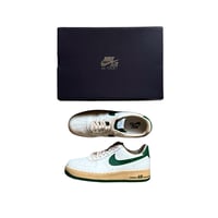 "NIKE" WMNS AIR FORCE 1 '07 LVB(27.5cm)