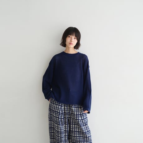 ウール透かし編みプルオーバー