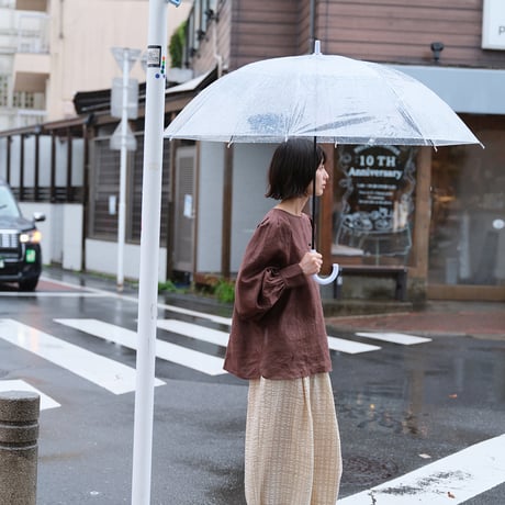 リネンブラウス