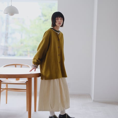 Vネックミドルコート