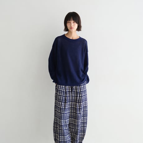 ウール透かし編みプルオーバー