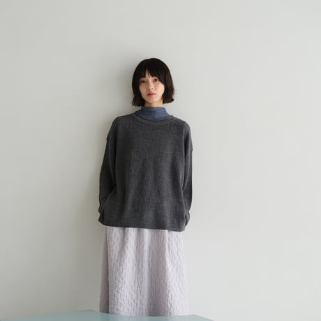 ウール透かし編みプルオーバー