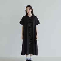 ミラクルウェーブ生地 Vネックワンピース