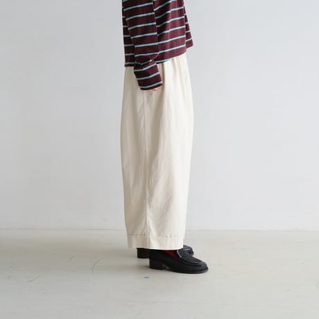 ツイルストレートワイドパンツ