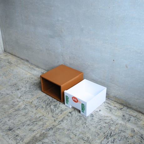 ムヒ　プラスチック薬箱　(100A)