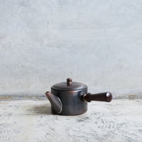 槌目模様の小ぶりな急須　(60)
