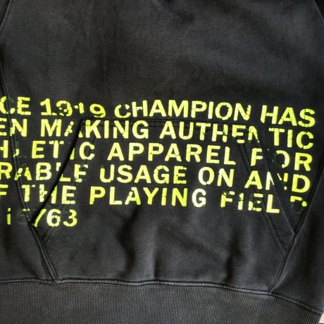 【Champion】 チャンピオン メッセージプリント スウェットパーカー フーディー ブラック S