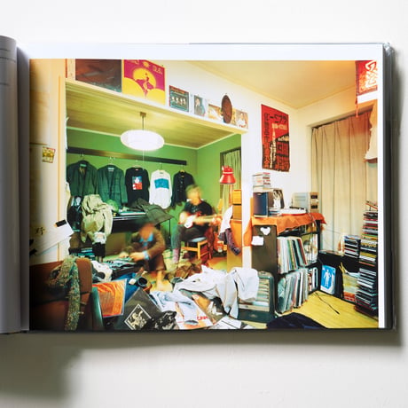 HAPPY VICTIMS｜都築響一 Kyoichi Tsuzuki