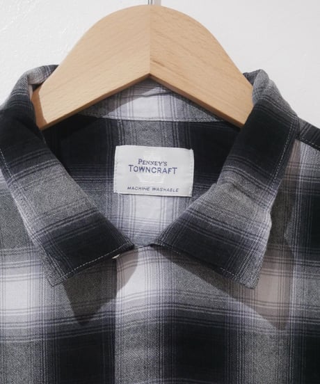 タウンクラフト【TOWNCRAFT】 60S OMBRE LOOP COLLAR S/S SHIRT　ブラック