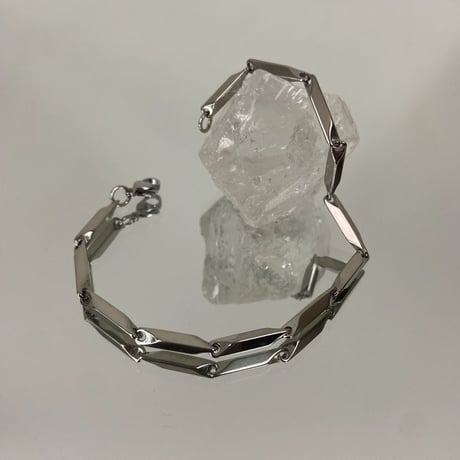 minimal geometric link bracele　VM1131