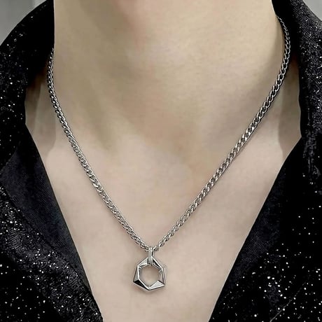 minimal hexagon chain necklace　VM1128